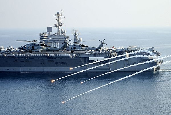 USS nimitz in persian Gulf